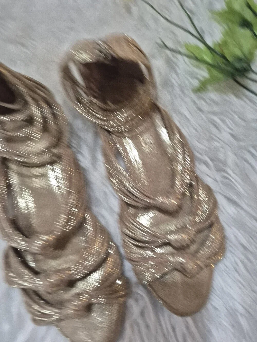 Loeffler Randall glamorous knotted